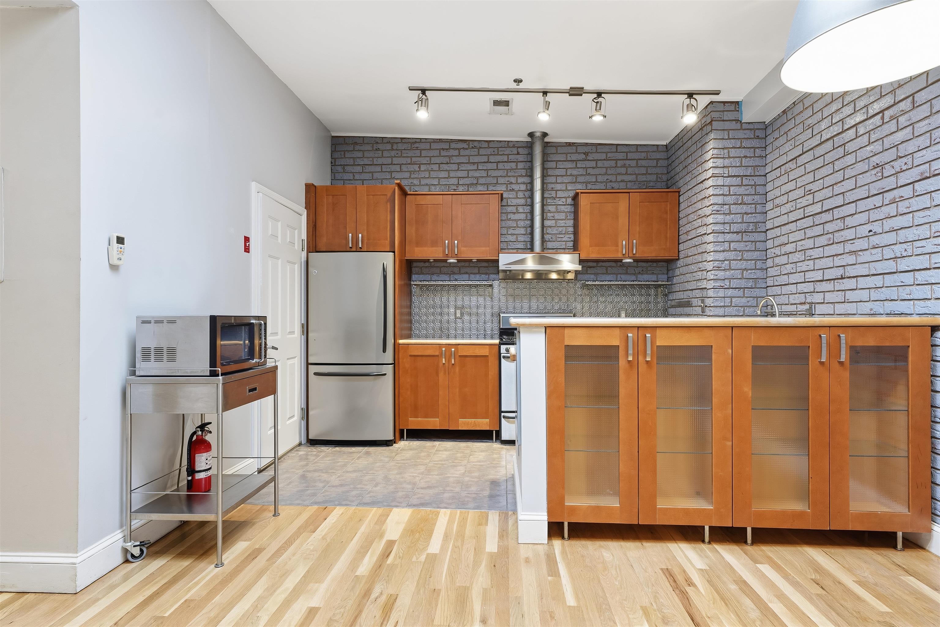 519 Monroe Street, Unit 1B Hoboken, NJ 07030 - Photo 9 of 23