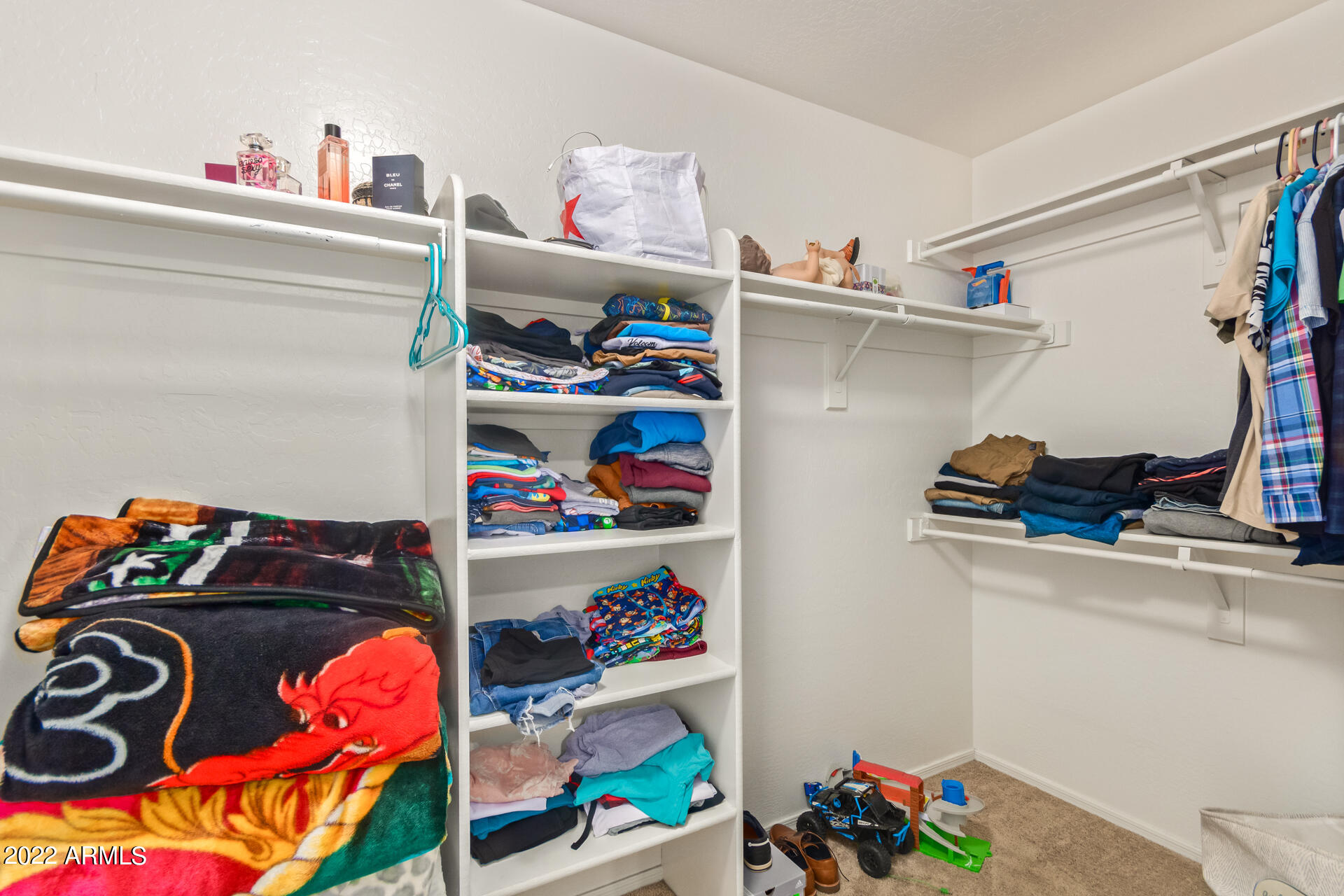 3328 East Attleboro Road Gilbert, AZ 85295 - Photo 34 of 71 Master closet