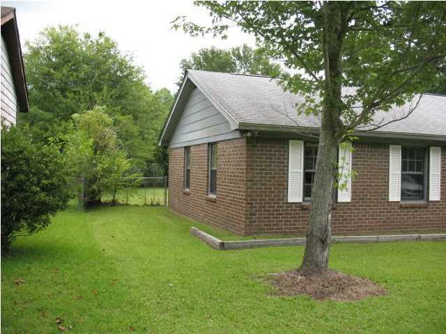 1616 Royle Road Summerville, SC 29486 - Photo 3 of 13 Additional Photo