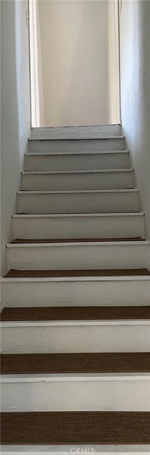 24875 Marion Ridge Drive Idyllwild, CA 92549 - Photo 29 of 47 a view of entryway