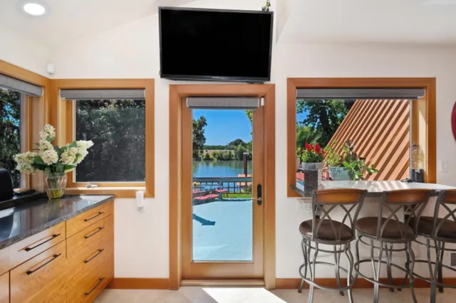 a view of a storage & utility room with washer and dryer