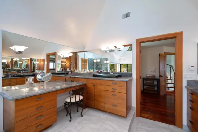 $2,395,000 | 2851 Garden Highway, Sacramento, CA 95833