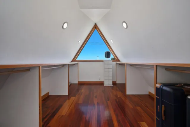 $2,395,000 | 2851 Garden Highway, Sacramento, CA 95833