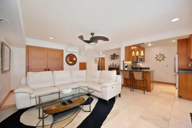 $2,395,000 | 2851 Garden Highway, Sacramento, CA 95833