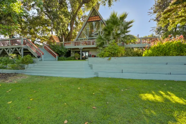 $2,395,000 | 2851 Garden Highway, Sacramento, CA 95833