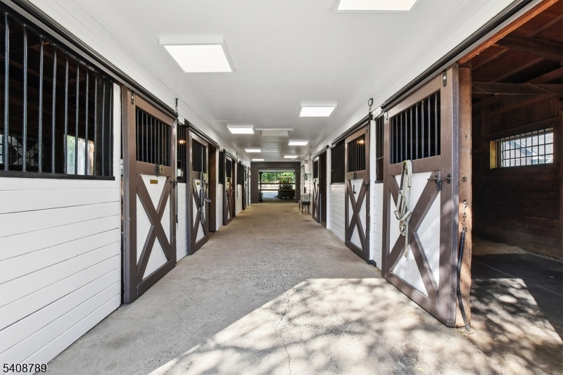 98 Spring Hollow Road Far Hills, NJ 07931 - Photo 43 of 50