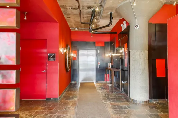 $300,000 | 1069 West 14th Place, Unit 228, Chicago, IL 60608