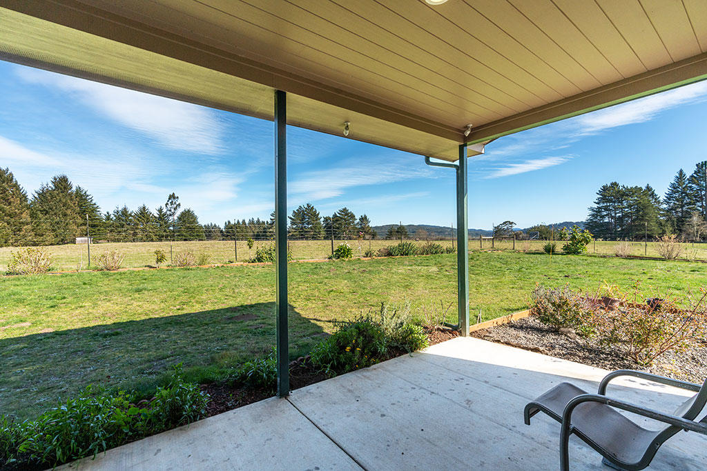 117 Table Bluff Road Loleta, CA 95551 - Photo 24 of 127 26