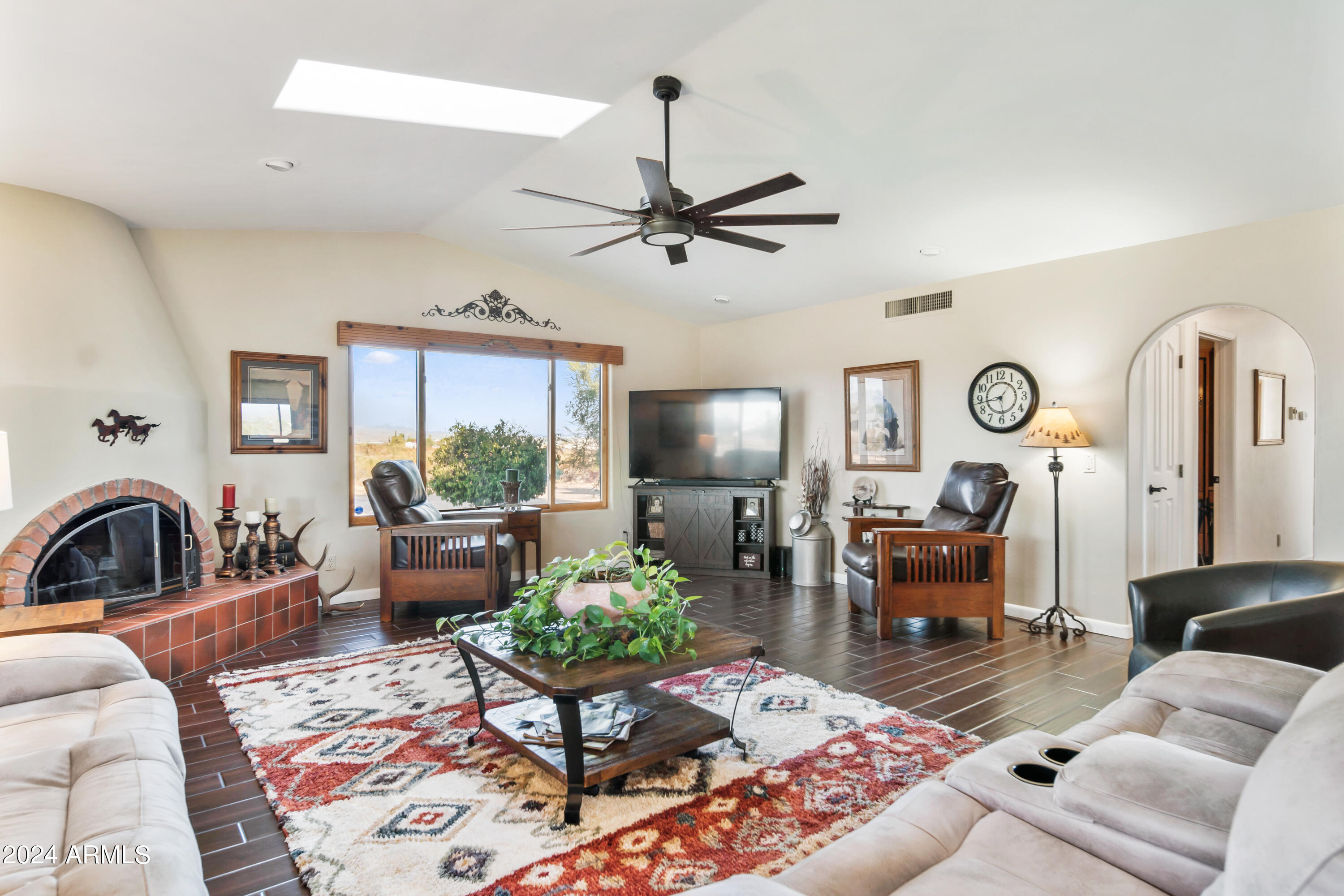 37481 South Rancho Casitas Road Wickenburg, AZ 85390 - Photo 8 of 72 37481 S Rancho Casitas00027