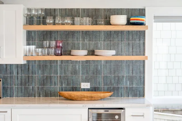 a bathroom with a tub