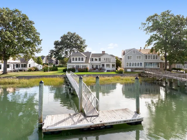 a view of a lake with houses