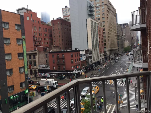 $3,750 | 170 West 23rd Street | Chelsea