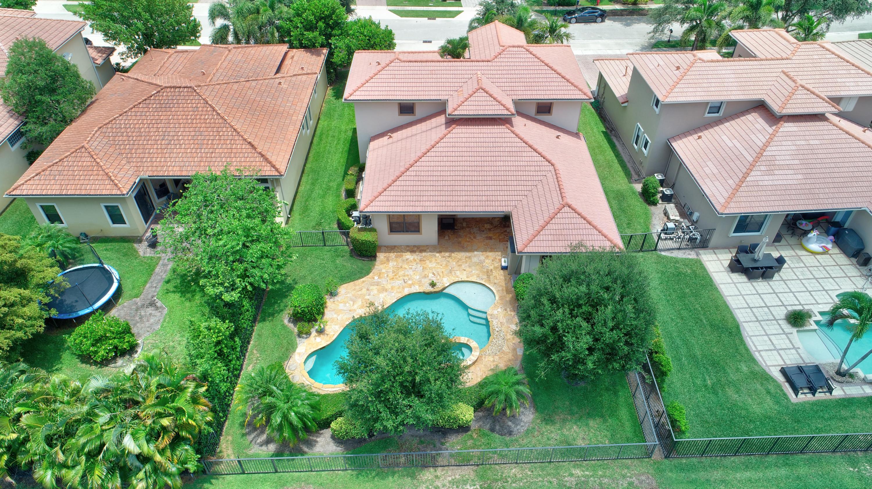 16155 Rosecroft Terrace Delray Beach, FL 33446 - Photo 37 of 40 an aerial view of a house