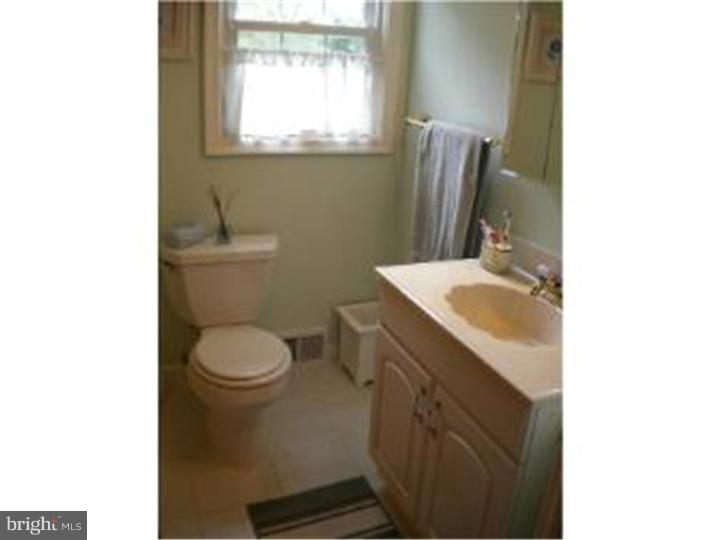258 Bewley Road Haddon Township, NJ 08033 - Photo 14 of 18 Bathroom