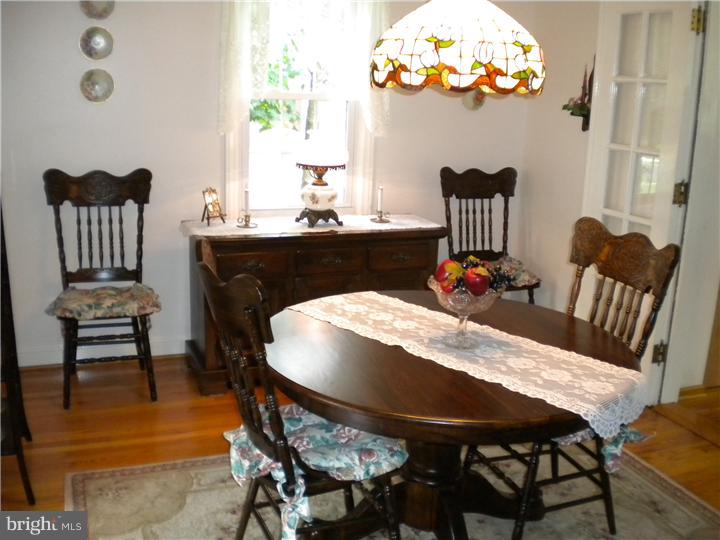 258 Bewley Road Haddon Township, NJ 08033 - Photo 3 of 18 Dining Room