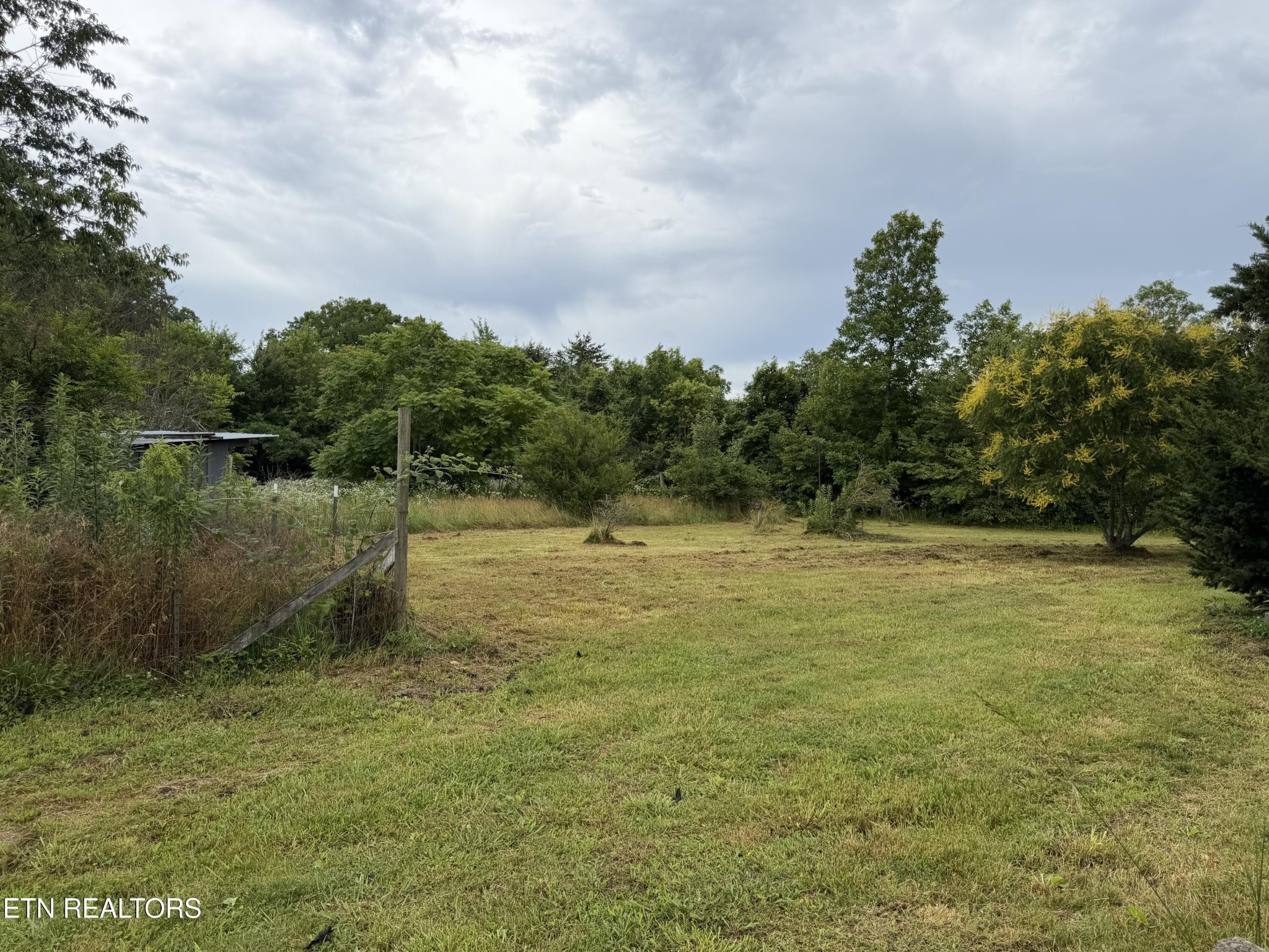 64 Coppett Road Crossville, TN 38572 - Photo 32 of 39 Gallery Image 32