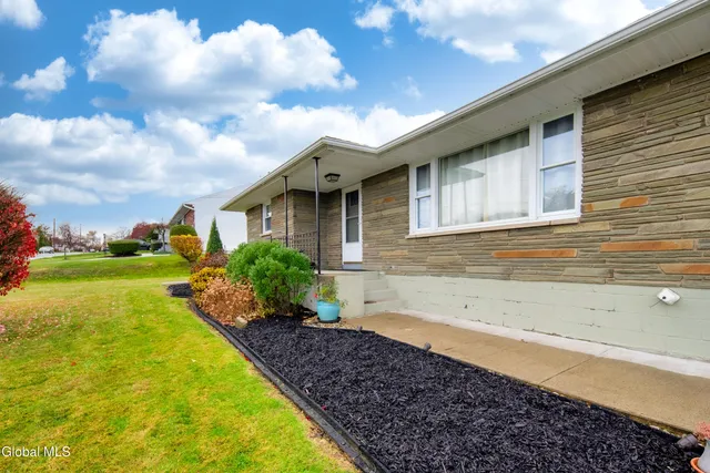 $320,000 | 1120 Elton Avenue, Schenectady, NY 12309