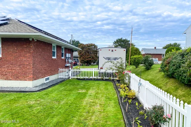 $320,000 | 1120 Elton Avenue, Schenectady, NY 12309