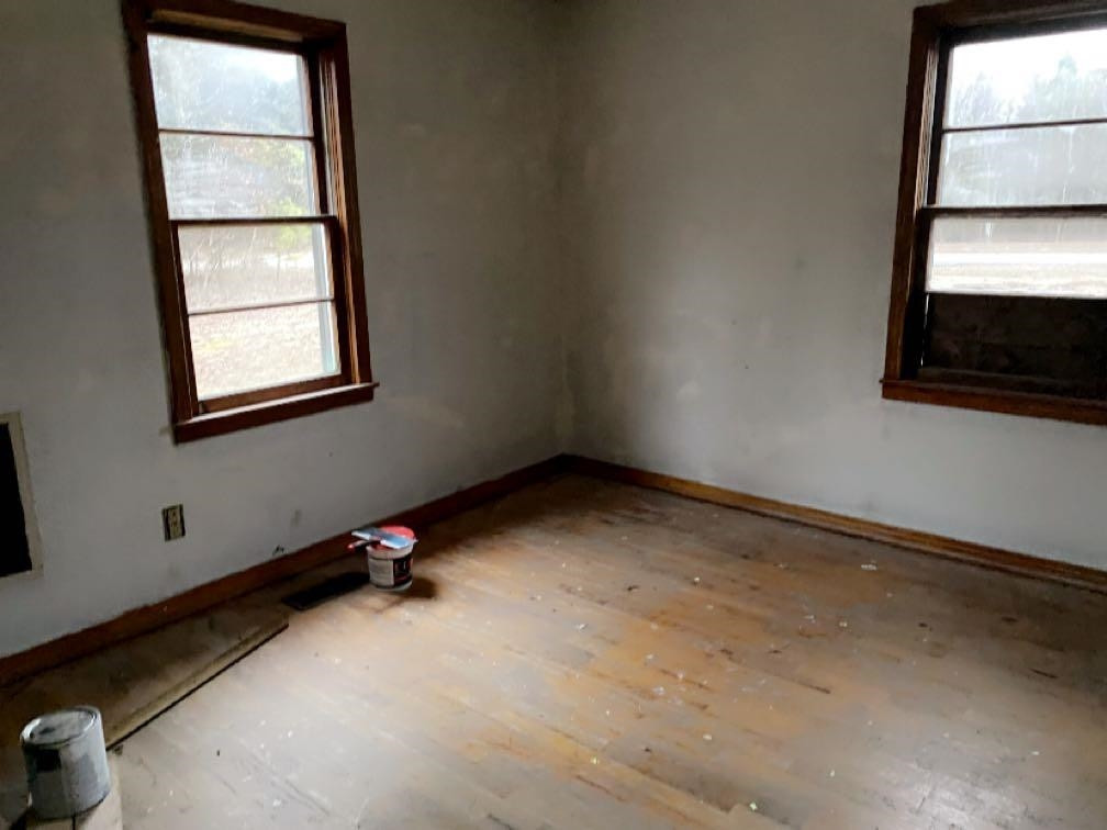 680 Austin Road Reagan, TN 38368 - Photo 9 of 12 an empty room with a window