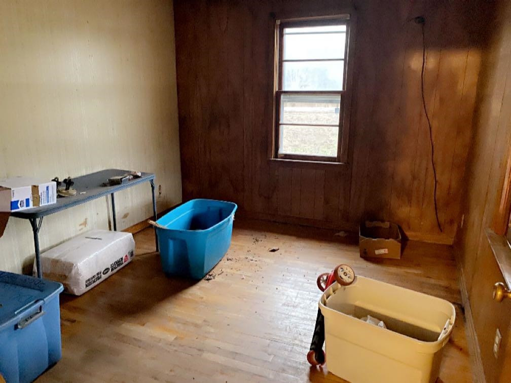 680 Austin Road Reagan, TN 38368 - Photo 10 of 12 a bathroom with a tub sink and window