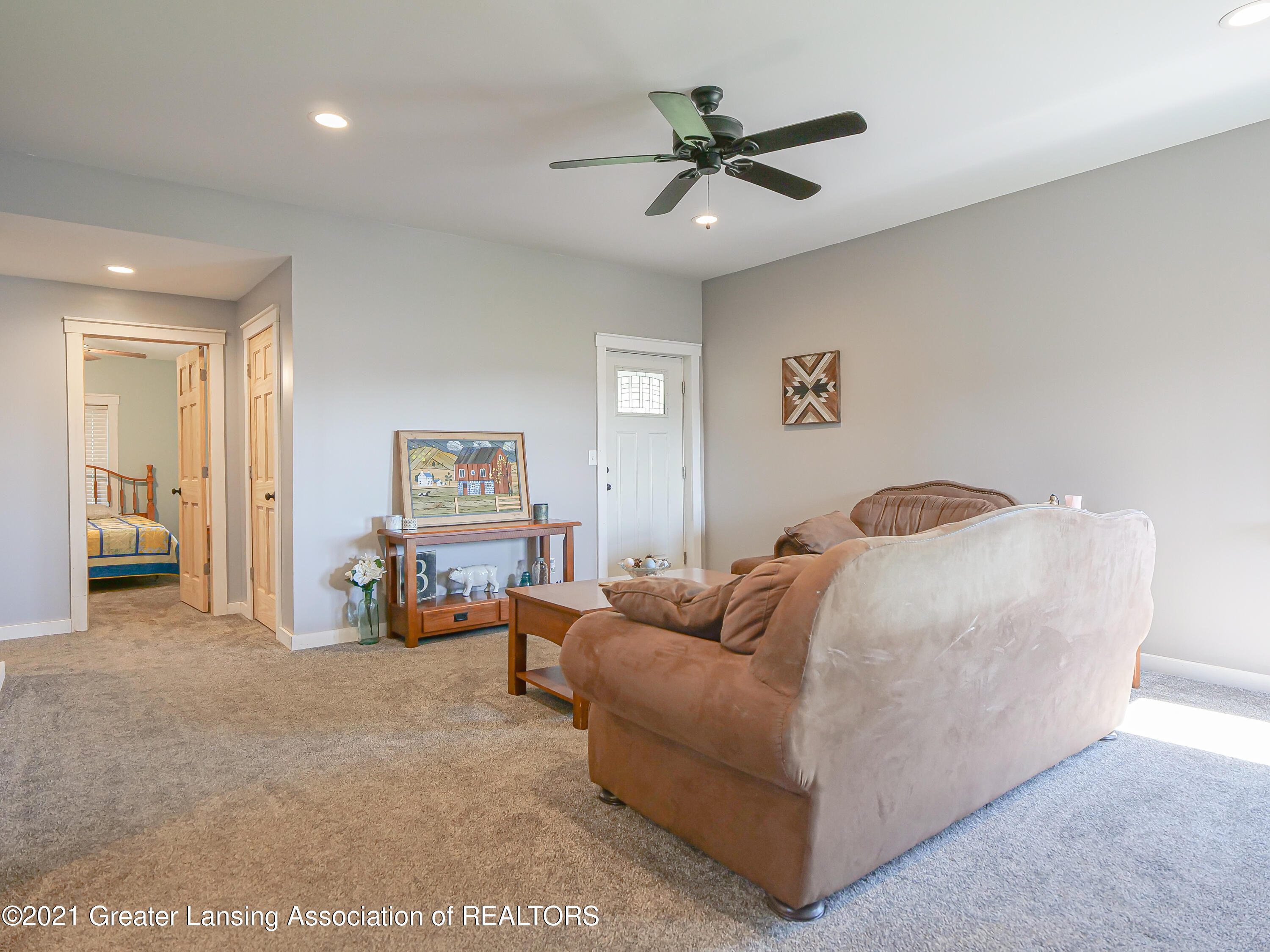 10544 Oneida Road Grand Ledge, MI 48837 - Photo 2 of 47 10544_Oneida_Rd-6