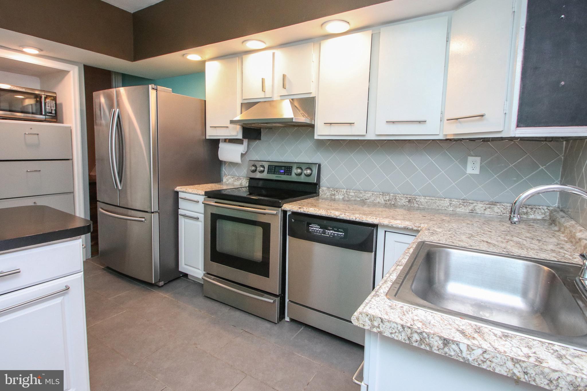 6132 Nassau Road Philadelphia, PA 19151 - Photo 16 of 54 Gallery Image 16