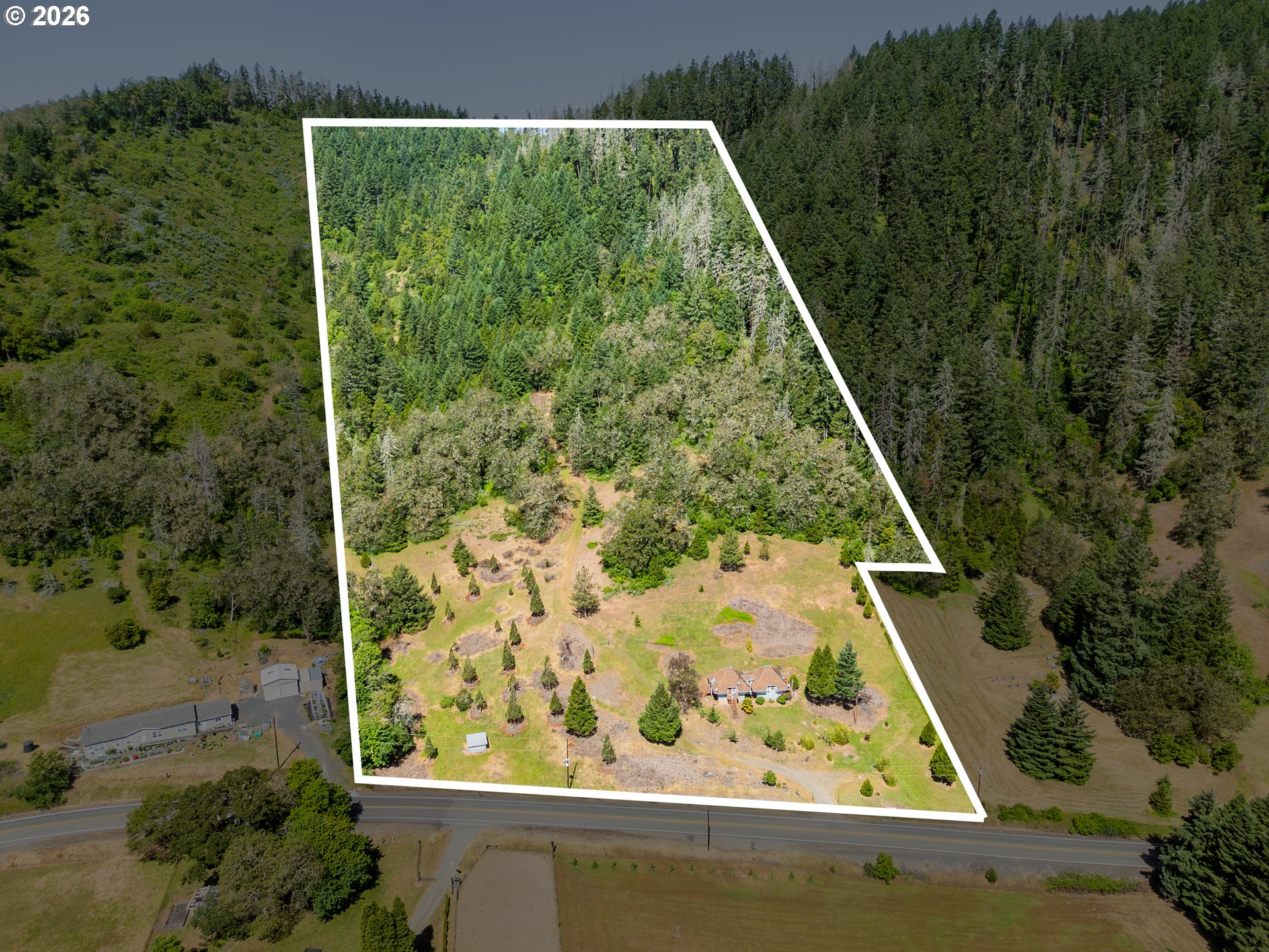 3707 Willis Creek Road Winston, OR 97496 - Photo 8 of 30