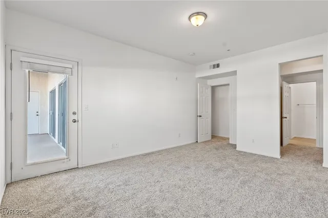 $134,900 | 3550 Bay Sands Drive, Unit 2076, Laughlin, NV 89029