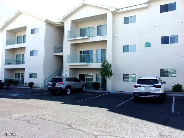 $134,900 | 3550 Bay Sands Drive, Unit 2076, Laughlin, NV 89029