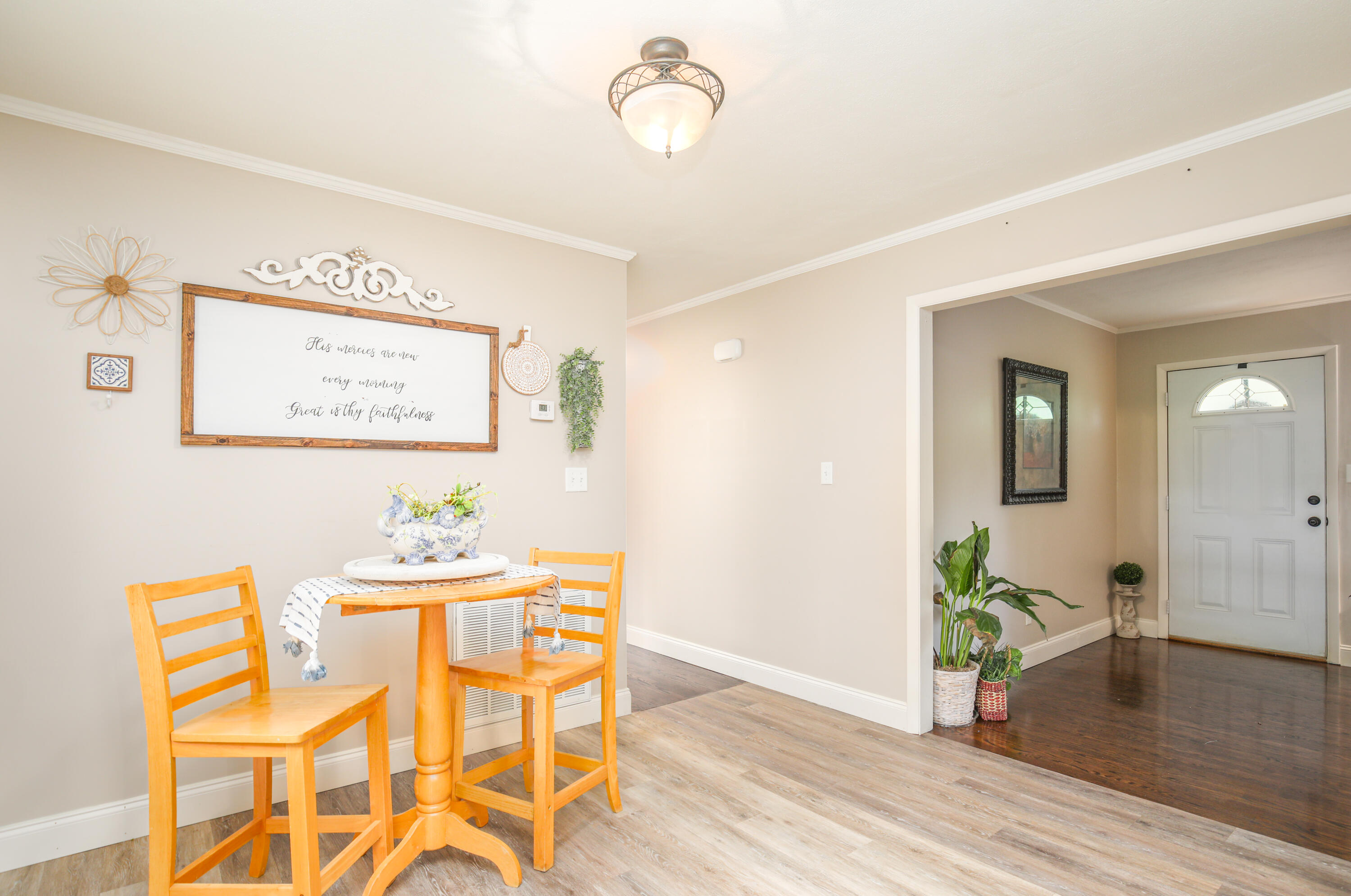 789 Minnis Road Cleveland, TN 37323 - Photo 12 of 35 Dining Area