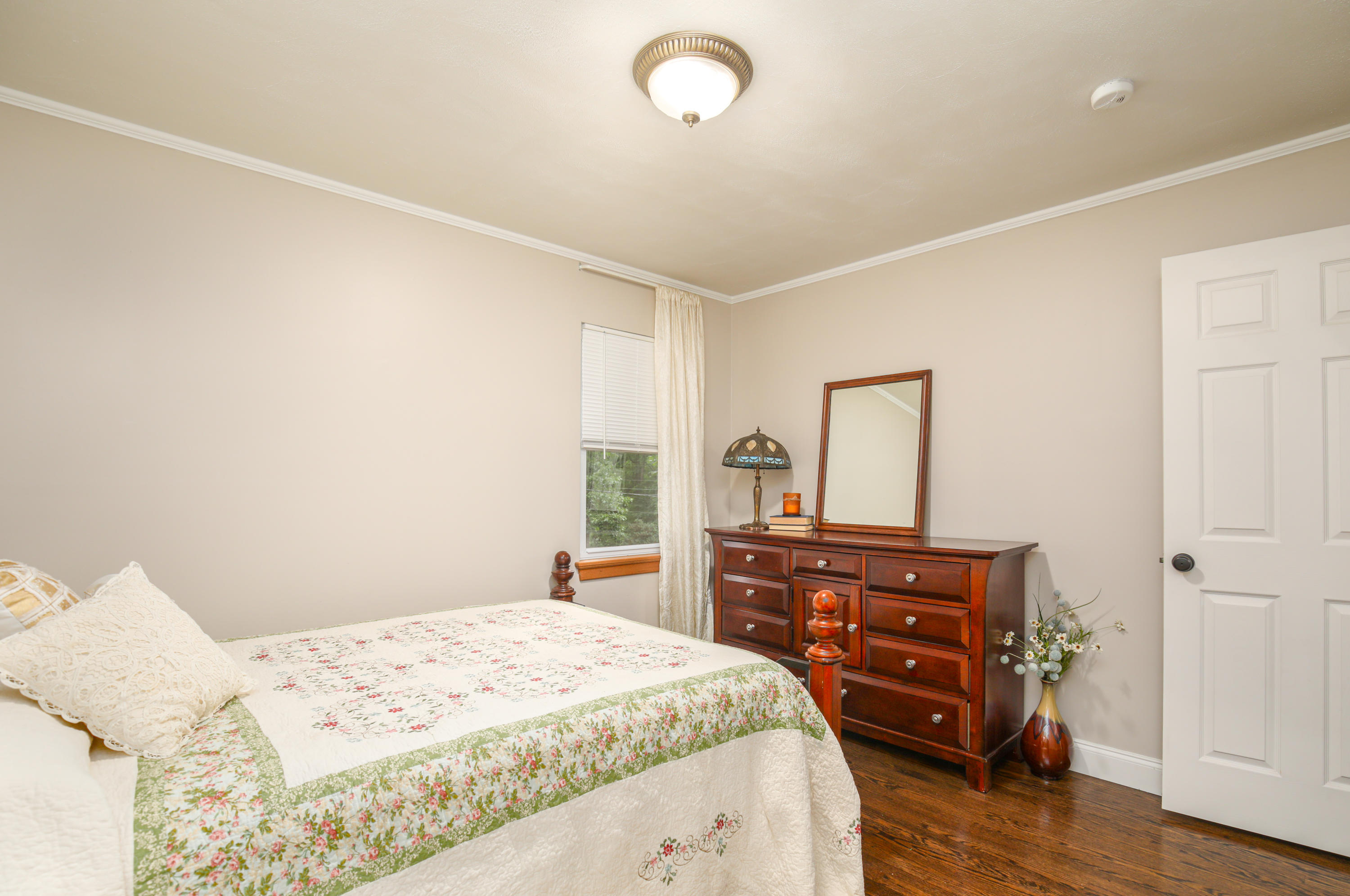 789 Minnis Road Cleveland, TN 37323 - Photo 13 of 35 Owner's Suite