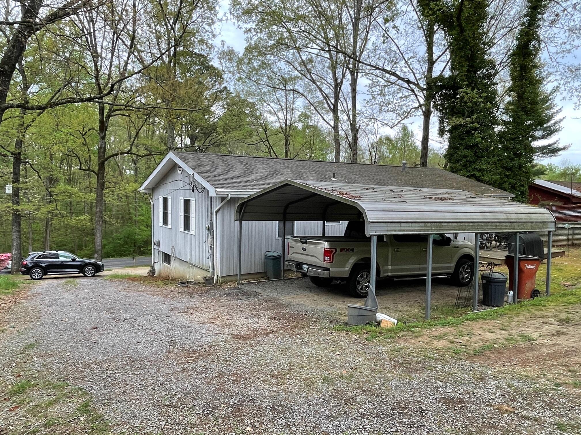 789 Minnis Road Cleveland, TN 37323 - Photo 33 of 35 Double Carport