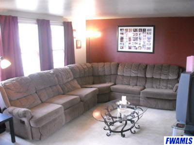 10914 Bluffton Road Fort Wayne, IN 46809 - Photo 2 of 29