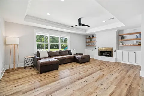 $875,000 | 210 Tchefuncte Drive, Covington, LA 70433