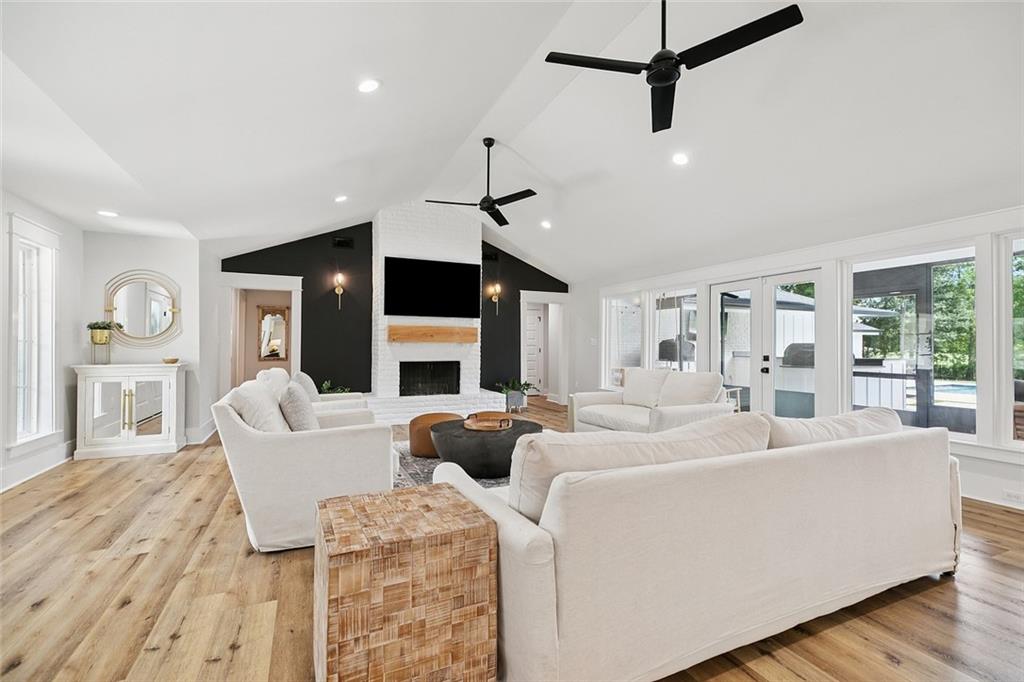 210 Tchefuncte Drive Covington, LA 70433 - Photo 3 of 38