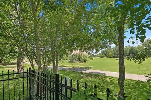 $875,000 | 210 Tchefuncte Drive, Covington, LA 70433