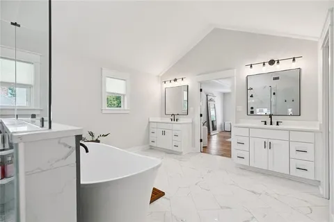 $875,000 | 210 Tchefuncte Drive, Covington, LA 70433