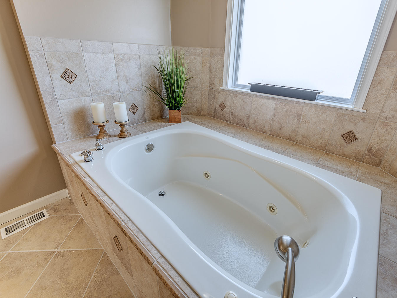 1121 Graves Road Strawberry Plains, TN 37871 - Photo 47 of 66 D_Neas_Graves-Road-Interior_7154
