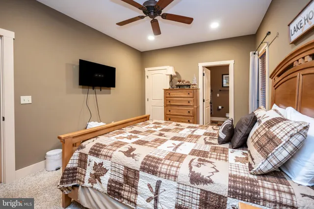 $639,000 | 130 Mystic Crk Trail, Unit 1B, Oakland, MD 21550