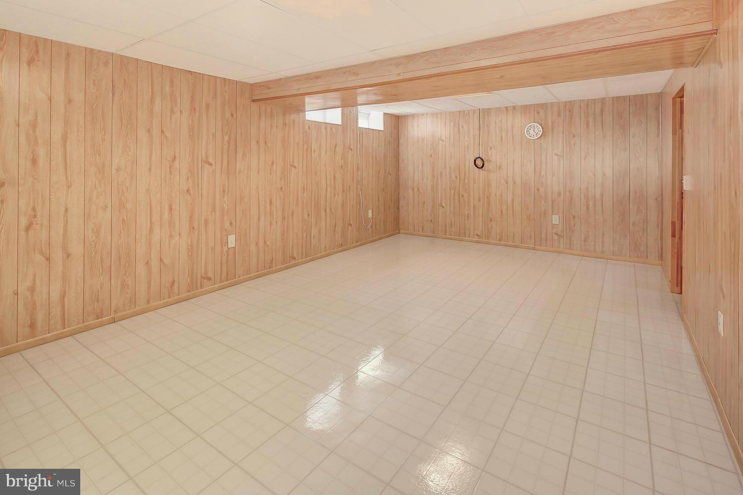 9512 Stoneoak Road Baltimore, MD 21236 - Photo 22 of 30 Basement