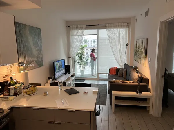 $2,800 | 321 Northeast 26th Street, Unit 704, Miami, FL 33137