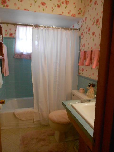 1754 Bostwick Road Columbus, OH 43227 - Photo 8 of 16 Gallery Image 8