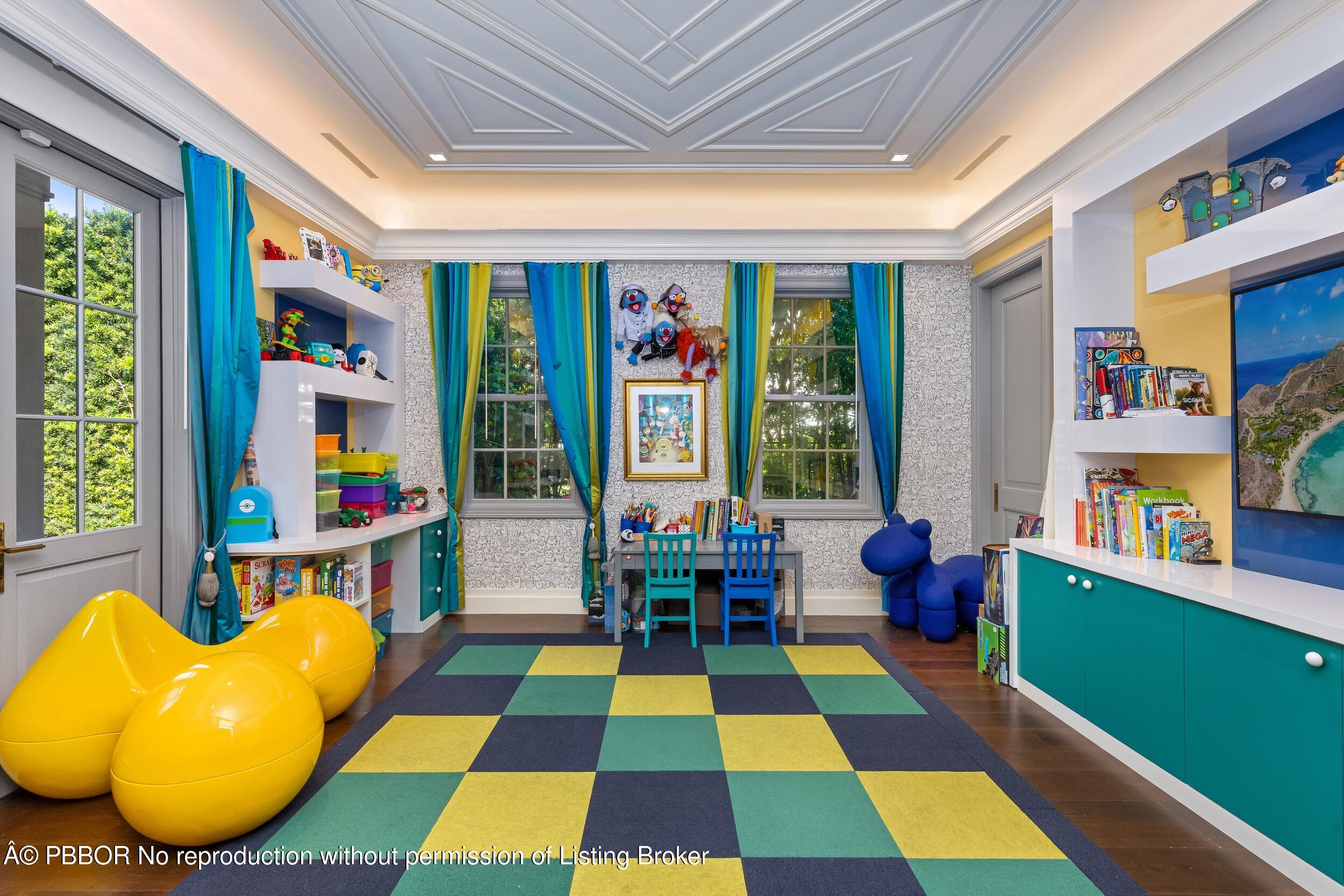 1053 North Lake Way Palm Beach, FL 33480 - Photo 42 of 82 Kids Room 1
