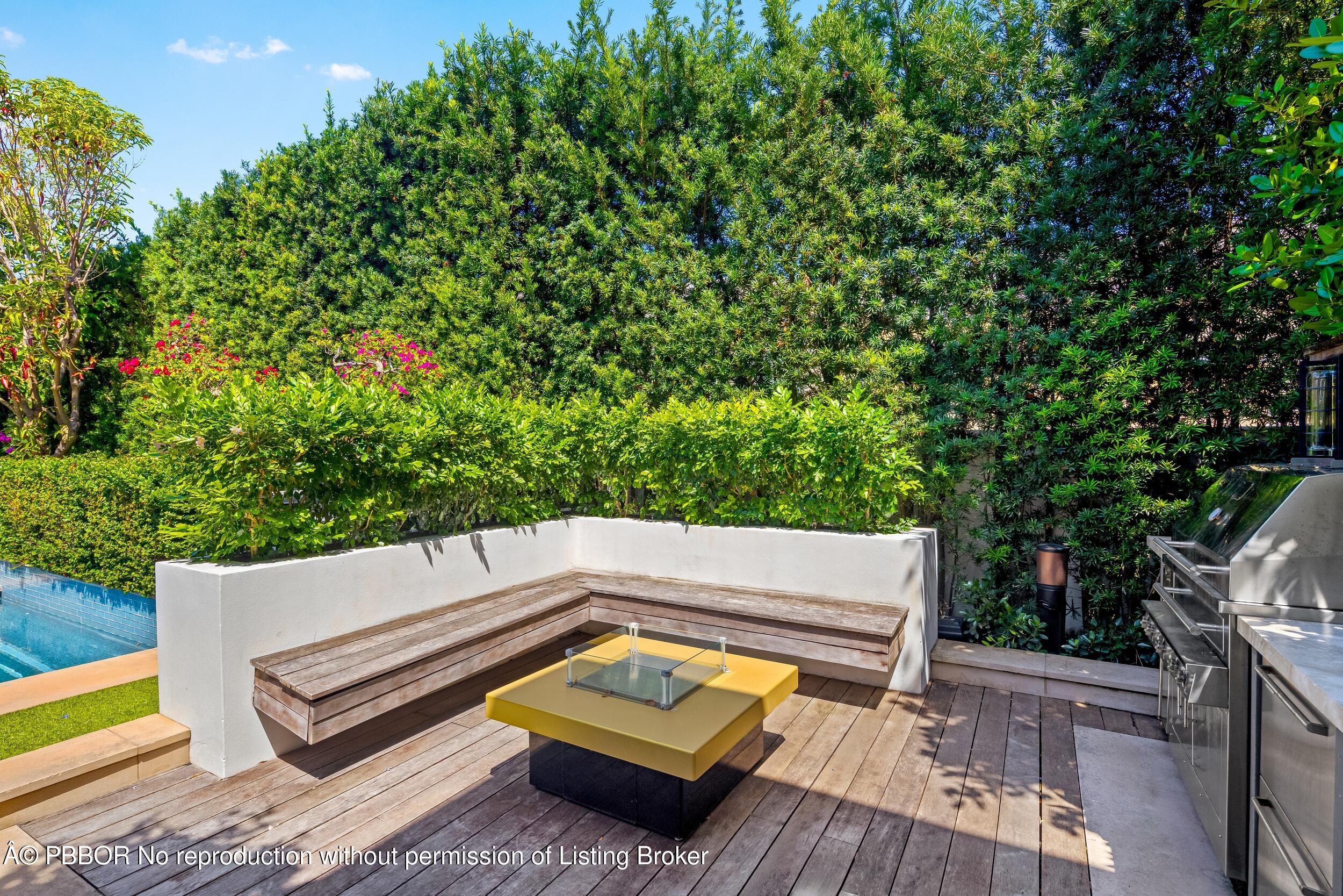 1053 North Lake Way Palm Beach, FL 33480 - Photo 50 of 82 BBQ Area 2