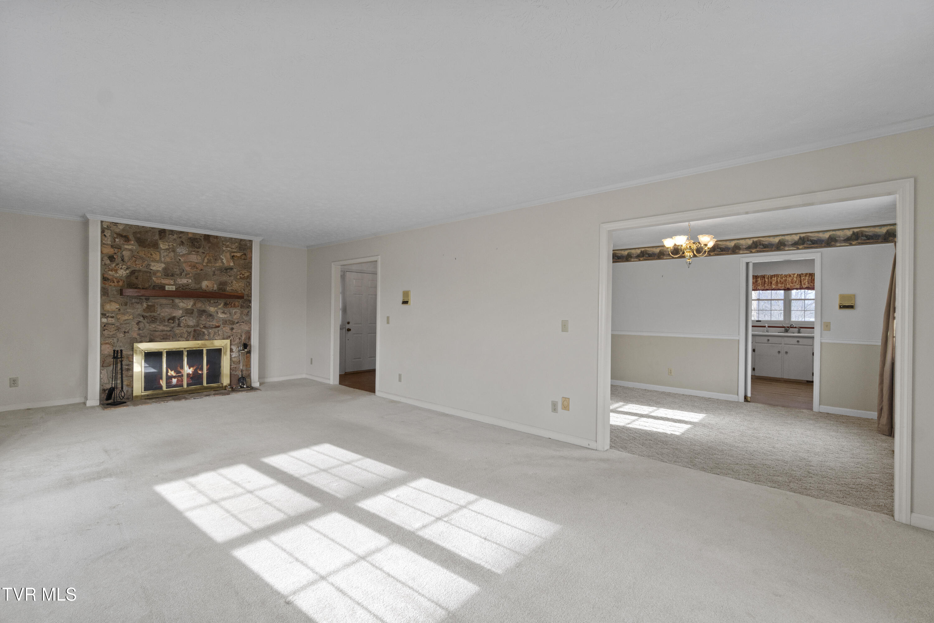 181 Walkers Ford Road Greeneville, TN 37743 - Photo 16 of 53 DSC02252