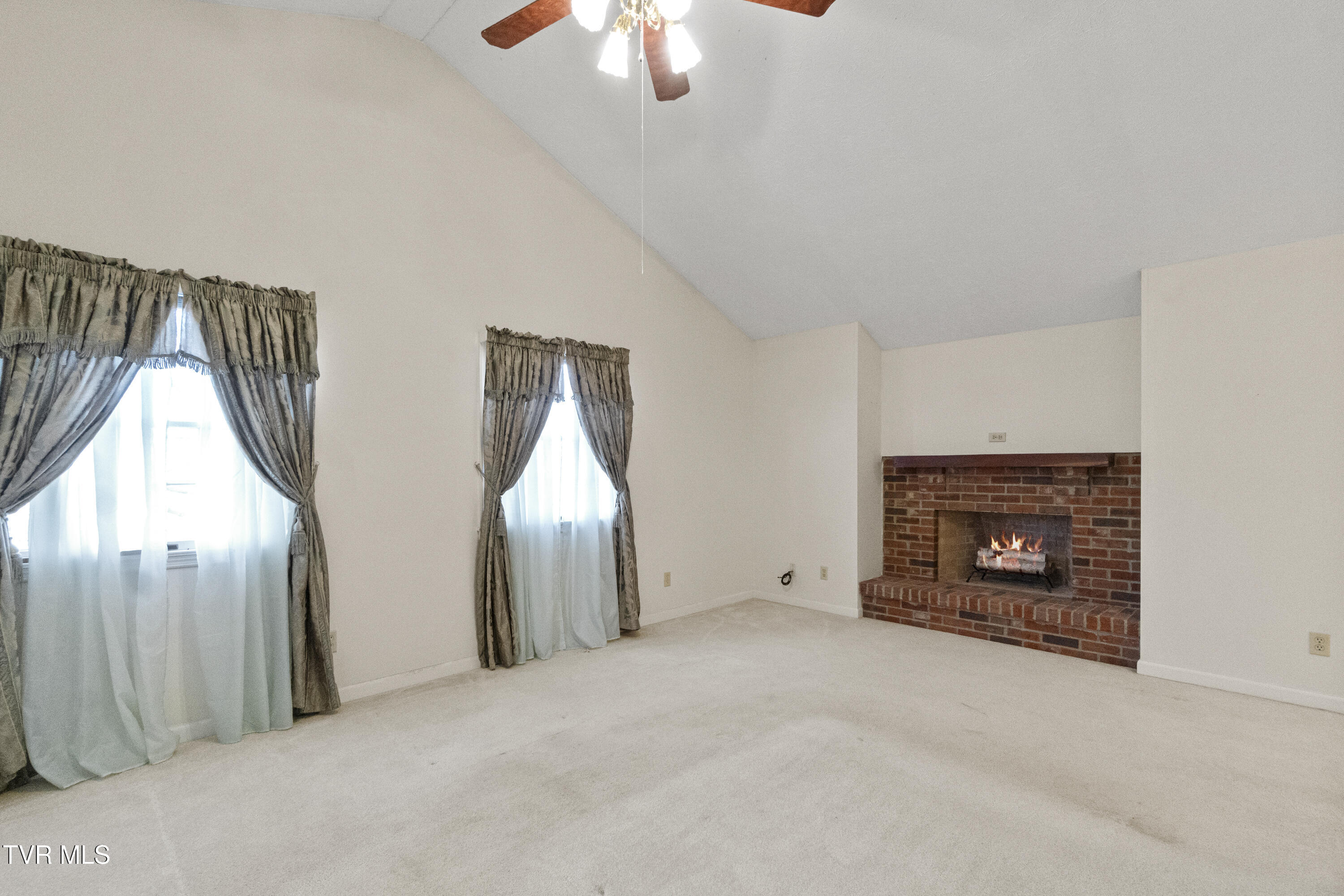 181 Walkers Ford Road Greeneville, TN 37743 - Photo 32 of 53 DSC02357