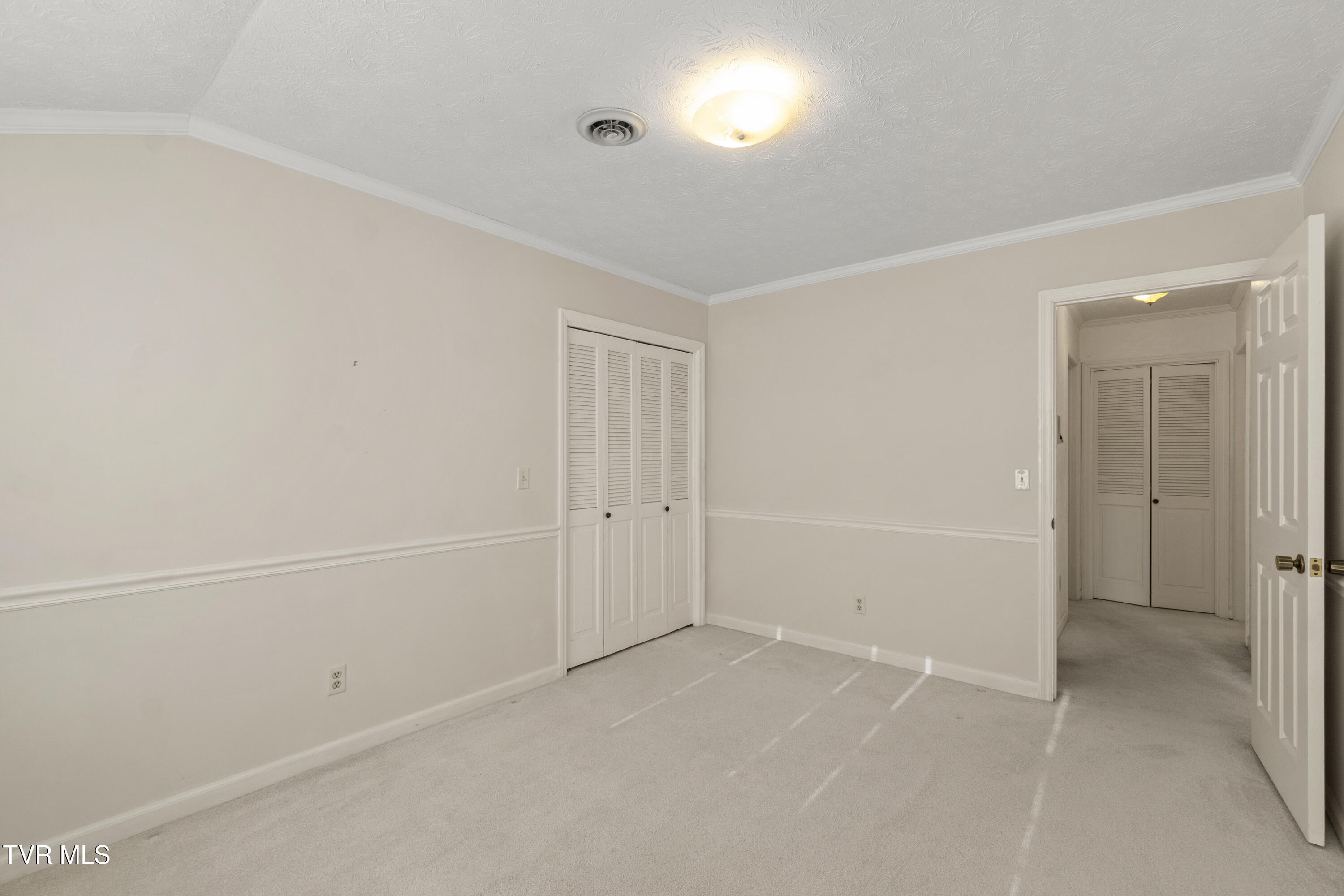 181 Walkers Ford Road Greeneville, TN 37743 - Photo 40 of 53 DSC02330