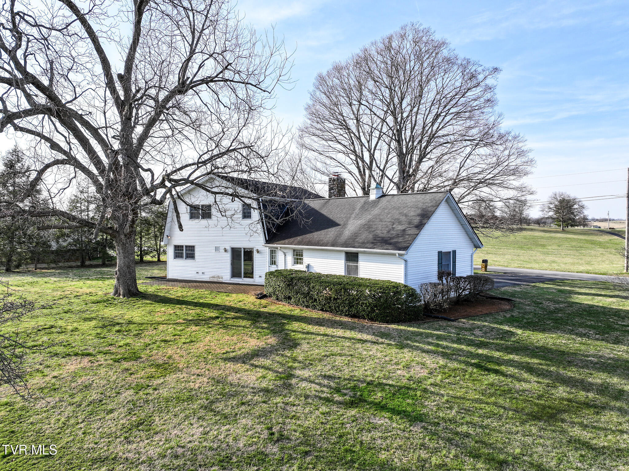 181 Walkers Ford Road Greeneville, TN 37743 - Photo 4 of 53 DJI_20260303164205_0253_D