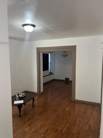 $2,800 | 167 Garfield Avenue, Jersey City, NJ 07305