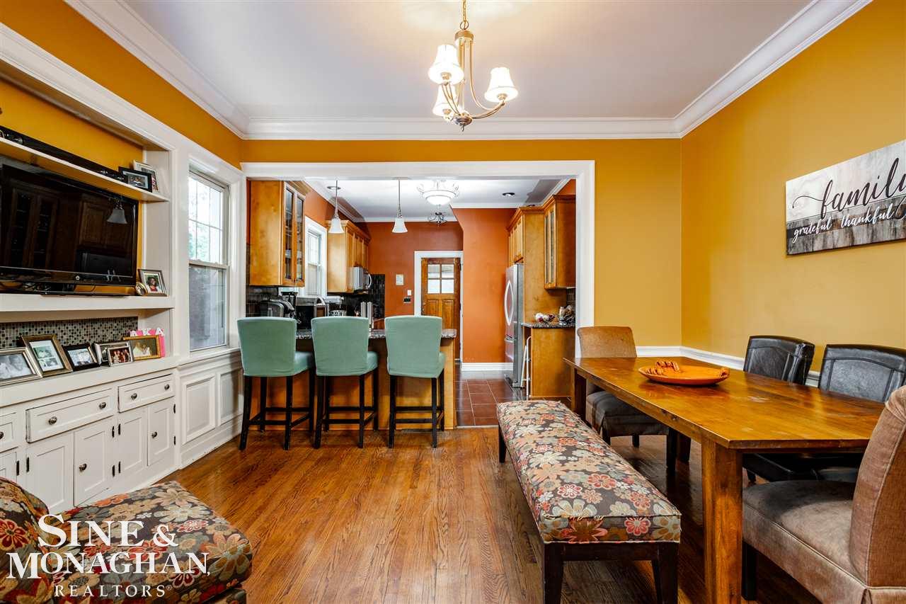 954 Barrington Road Grosse Pointe Park, MI 48230 - Photo 15 of 44